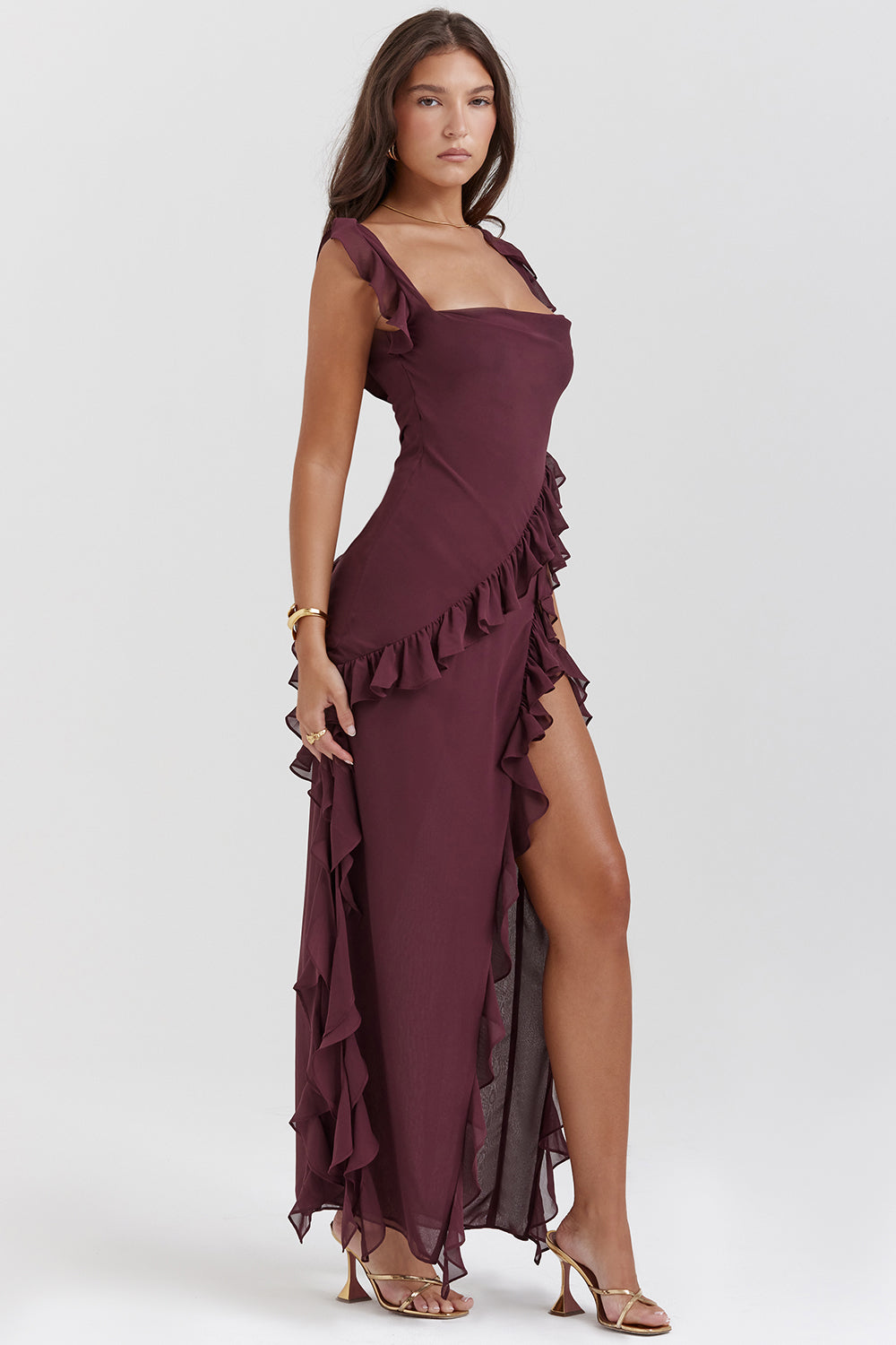 Lola - Long Dress with Ruffles and Opening