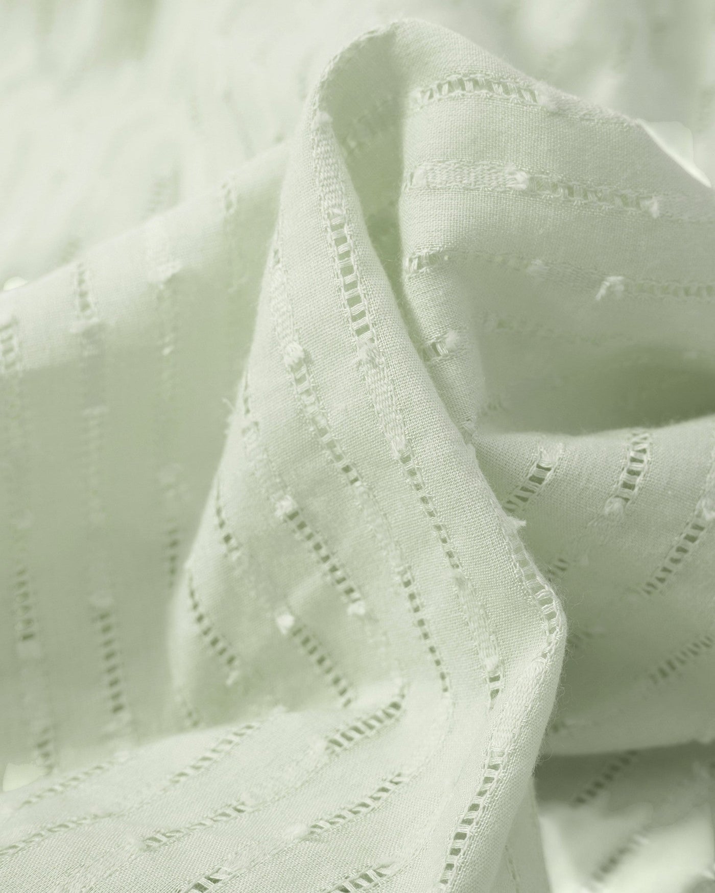 Lara™ | Dress with V-neck and Ruffled Sleeves