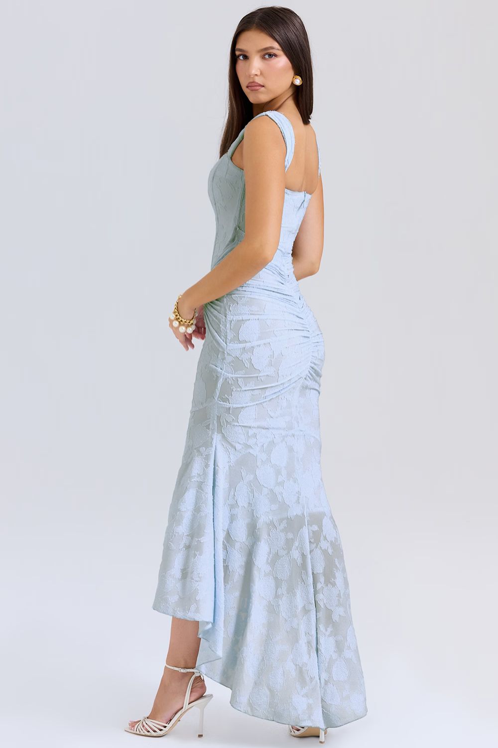 Emira |The Perfect Dress for Unforgettable Occasions