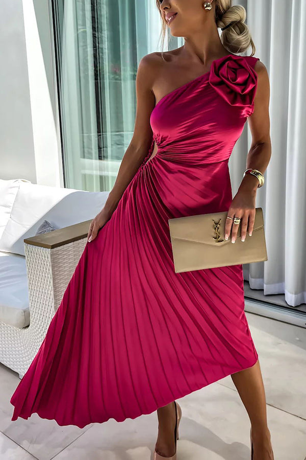 Lizbeth - Dress with Flower Shoulders