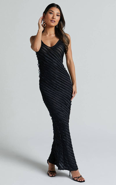 Talia ™ | Chic Black Dress