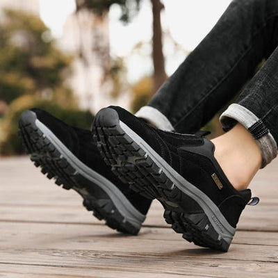 Outdoor Suede Shoes™