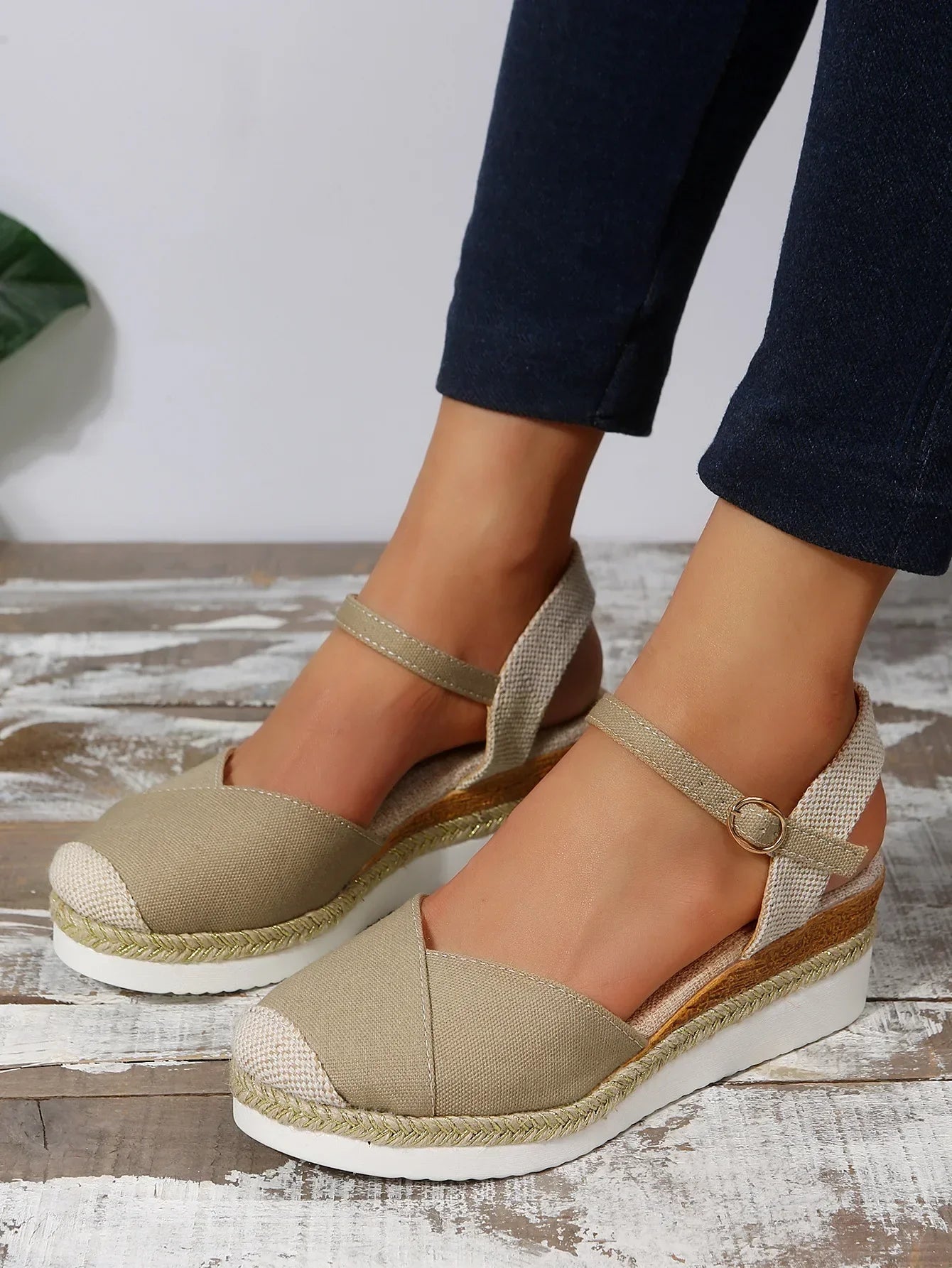 Courtney™ | Orthopedic Sandals