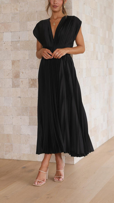 Maria™ | Elegant Pleated Dress