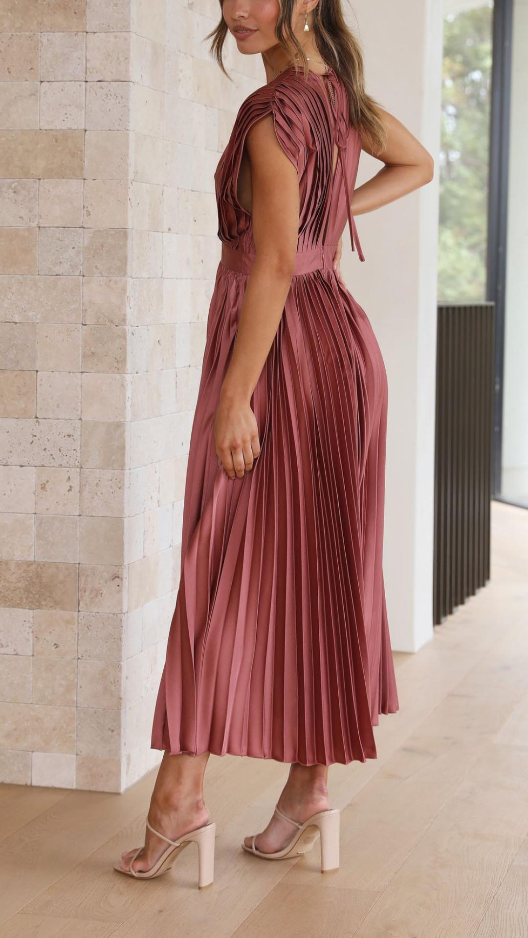 Maria™ | Elegant Pleated Dress