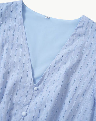 Lara™ | Dress with V-neck and Ruffled Sleeves