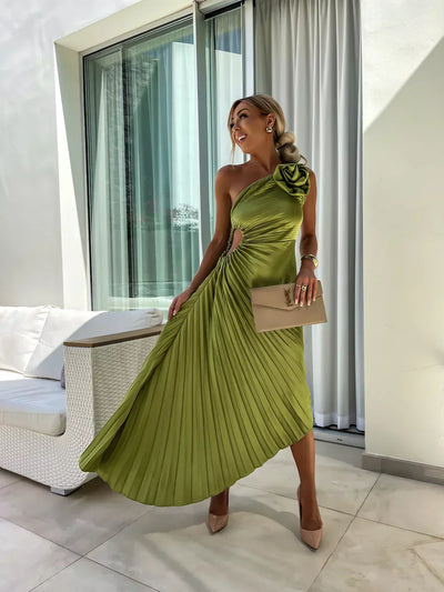 Lizbeth - Dress with Flower Shoulders